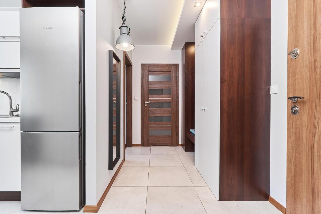 Nowa Teczowa Apartments Promenada Staromiejska By Noclegi Renters Wrocław Extérieur photo